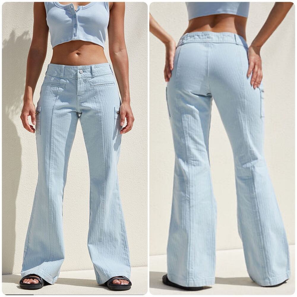 PACSUN Low Rise Cargo Ribbed Denim Flare Light Blue Jeans Pockets Size 26 NEW